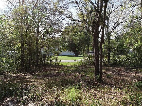 5th image of Cedarhurst Rd #521