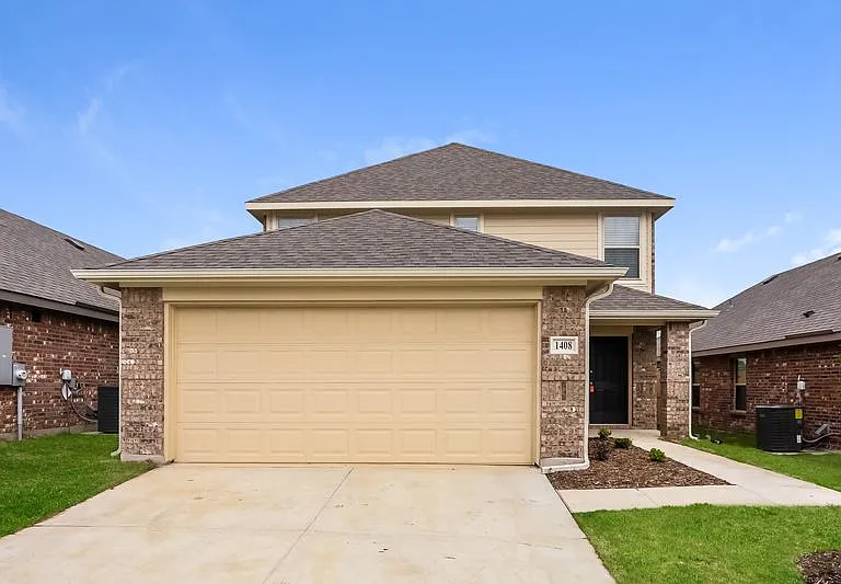 1408 Matthew Dr — Photo 1