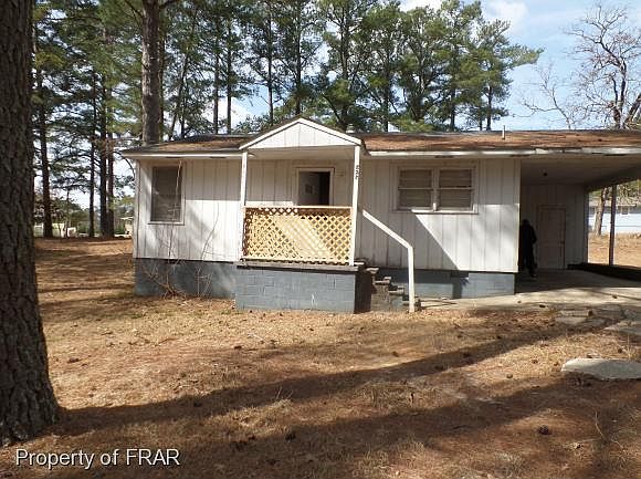1st image of 828 Yates Cir
