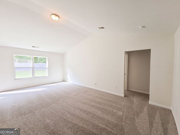 3rd image of 1007 Haley St