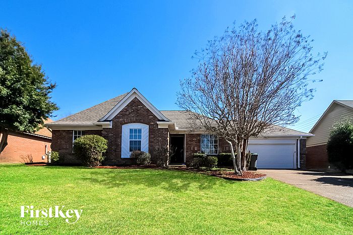 1st image of 654 Cairn Creek Dr