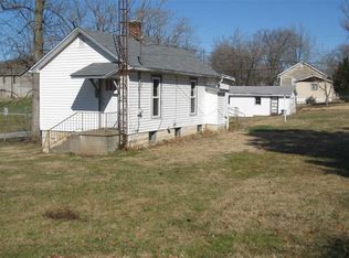 729 26th St, Bedford, IN 47421