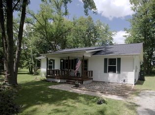 128 W Orange St, Cromwell, IN 46732