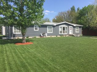1006 Odell St, Oxford, NE 68967
