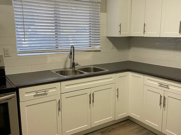 2148 Lilnan Ct #4, Burlington, ON L7R 1X2