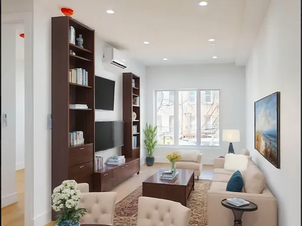 1215 Putnam Avenue image 1 of 6