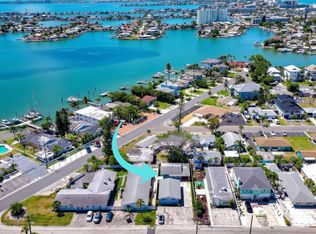 190 73rd Ave APT C, Saint Petersburg, FL 33706