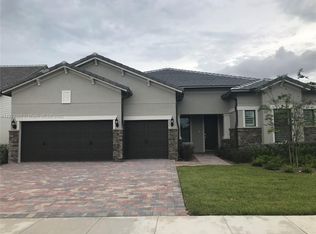 8425 Vaulting Dr, Lake Worth, FL 33467