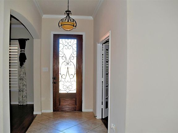 3rd image of 3620 Barrydale Dr