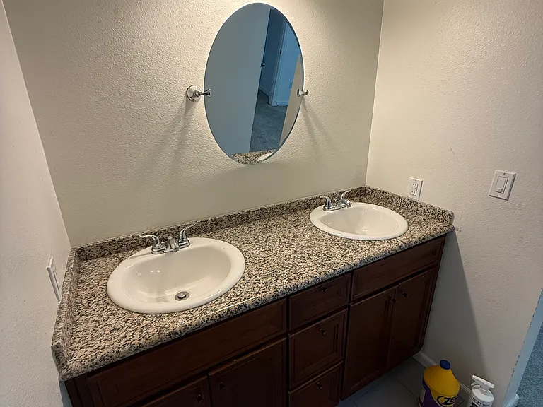1363 Buena Vista Ave #1361 — Photo 11