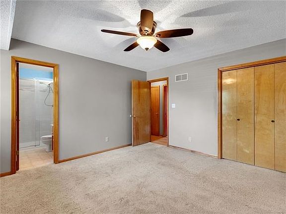 5th image of 2415 Little Blue Ct