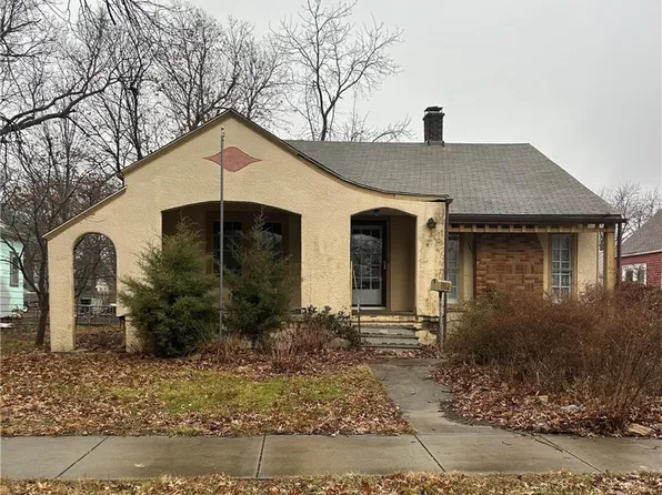 1112 S Cedar St, Ottawa, KS 66067