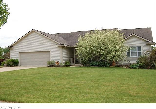 1st image of 458 Heathrow Dr