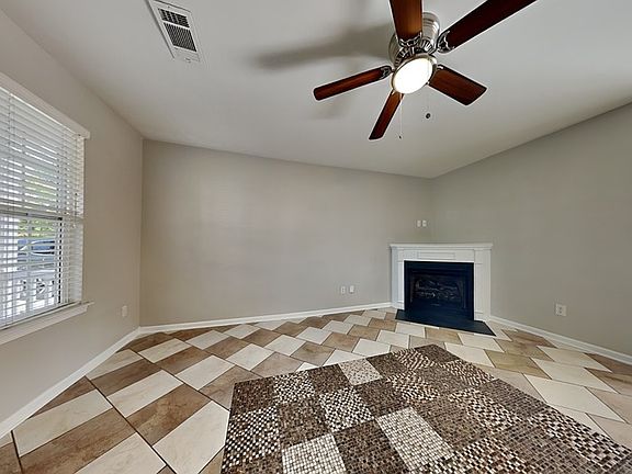 5th image of 5721 Henderson Oaks Dr