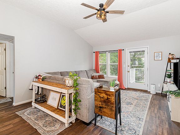 5th image of 745 Valley Square Dr Unit 5g