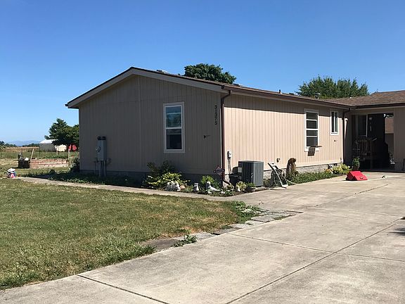 4th image of 31375 Peoria Rd