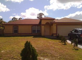 2820 24th Ave SE, Naples, FL 34117