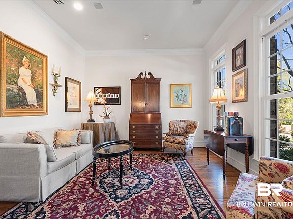 5th image of 4713 Winchester Ct