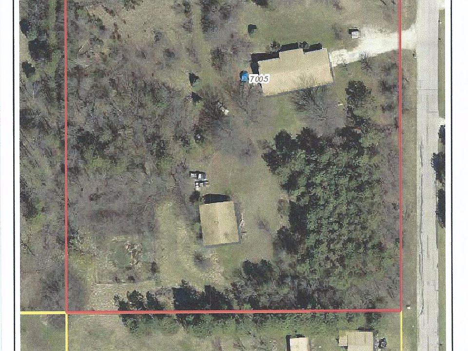 2nd image of 7033 S 75th St