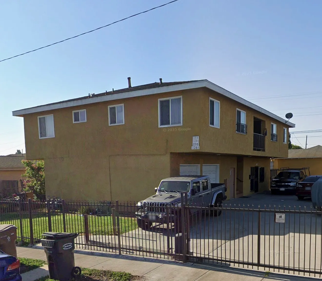 3 bed, 1200 sqft, $3,600 — Photo 1