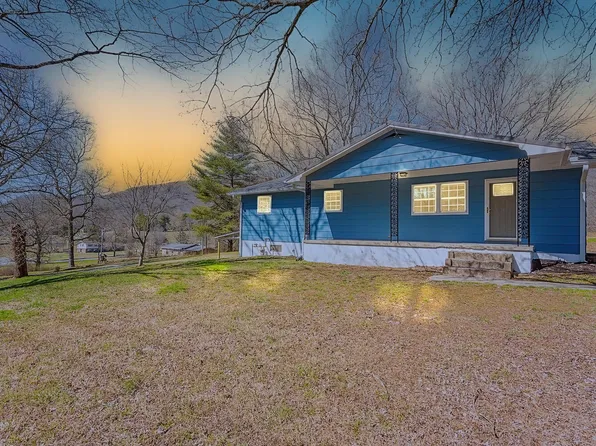 365 Glover Hill Rd, Jasper, TN 37347