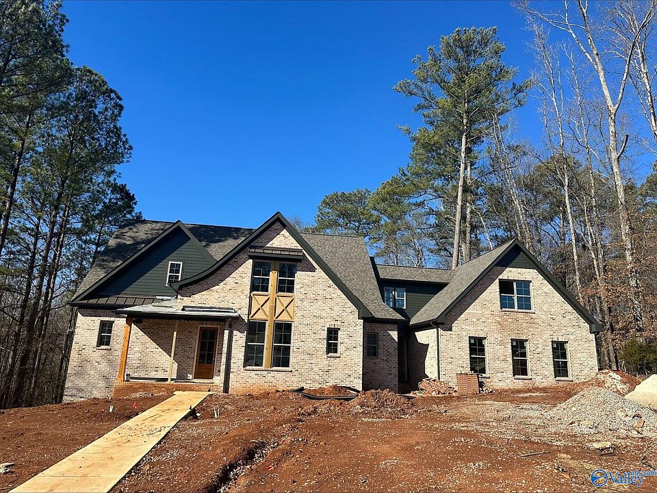 1st image of 117 Bishop Bend Dr