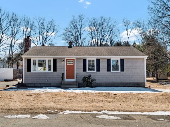 11 Spring Street, Plainville, CT 06062