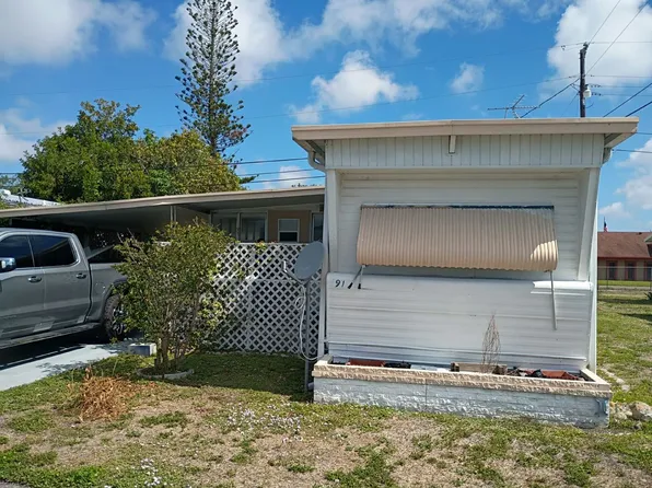 3701 14th St W #91, Bradenton, FL 34205
