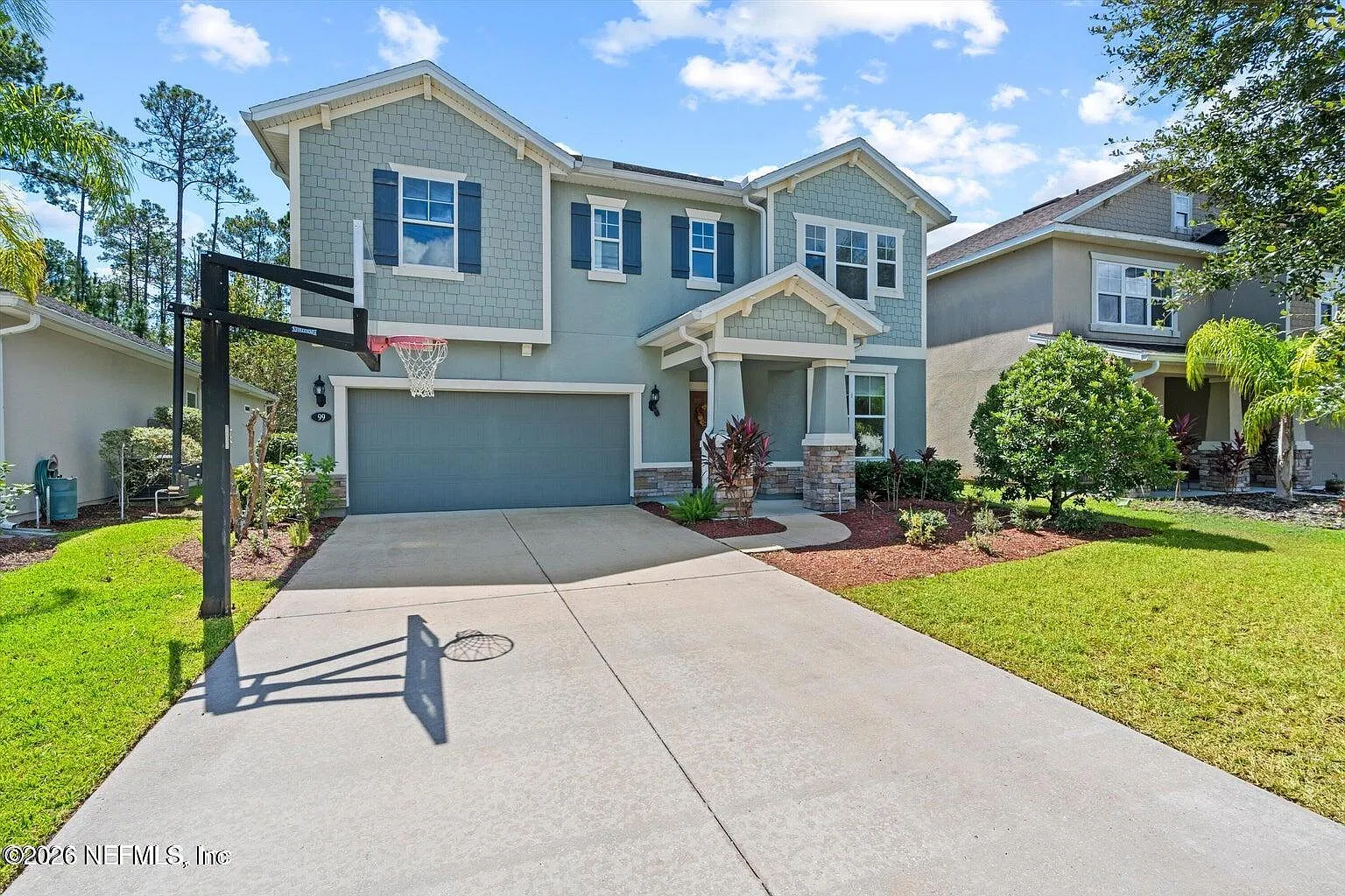 4 bed, 2.5 bath, 2501 sqft, $3,795 — Photo 3