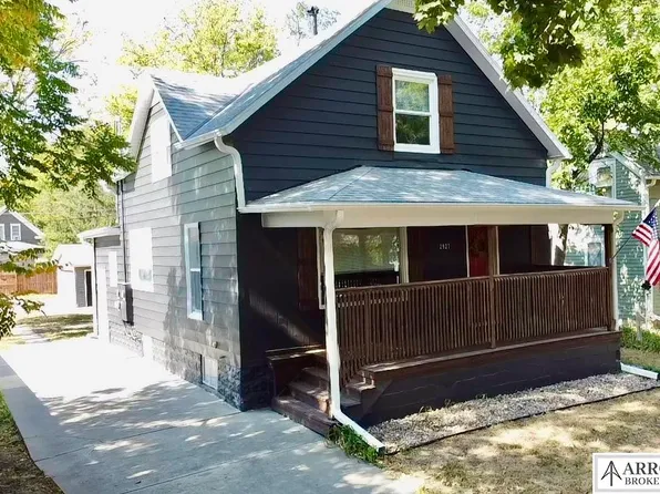 2927 N 51st St, Lincoln, NE 68504