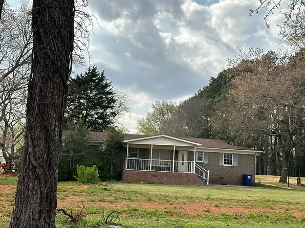 6006 Maysville Rd, New Market, AL 35761