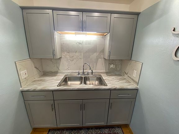 5th image of 5419 S Massasoit Ave Unit 7