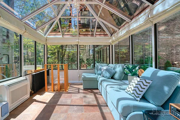 Sold by Elegran | media 26