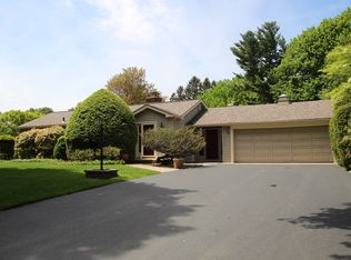 155 Kenmore Ln, Rochester, NY 14617