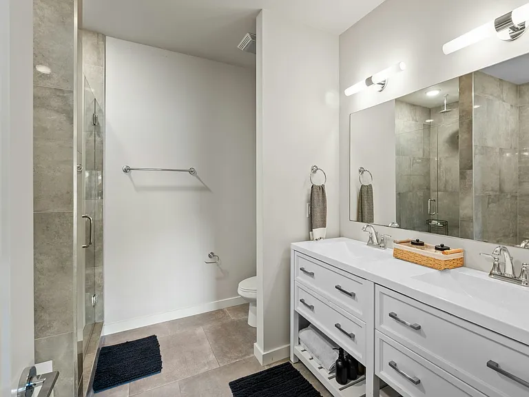 3641 Hydes Ferry Rd — Photo 11