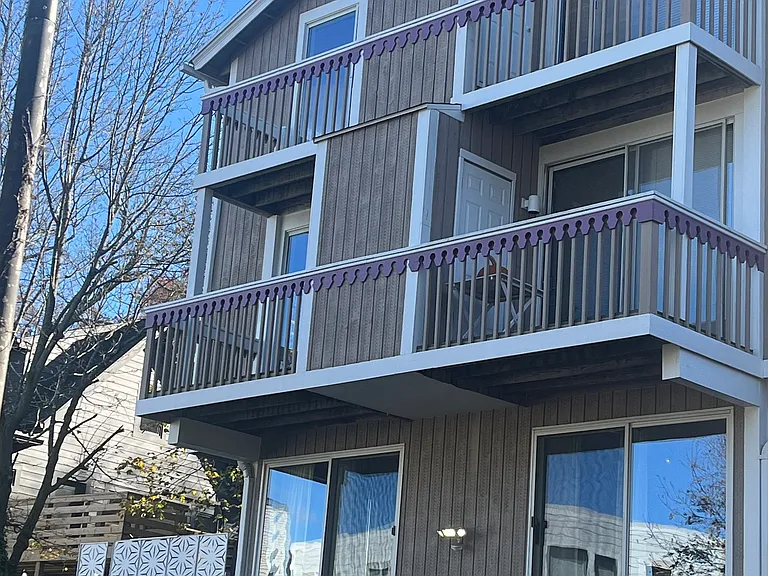 896 Quinnipiac Ave #3 — Photo 35