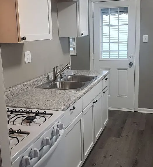 1032 N Korby St — Photo 2