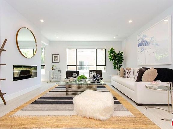 2nd image of 5955 Saturn St #403
