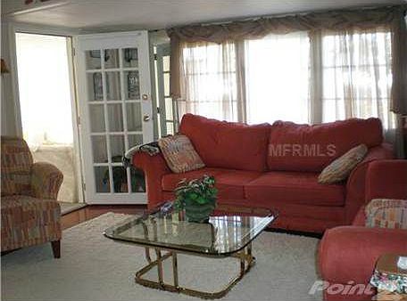 5th image of 115 50th Avenue Dr W