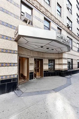 Sold by Cooper & Cooper Real Estate | media 17