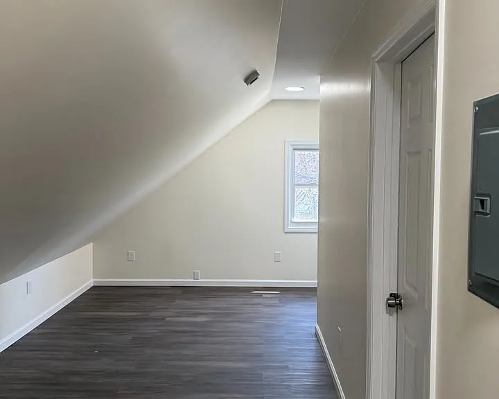 331 E 22nd St #3 — Photo 10