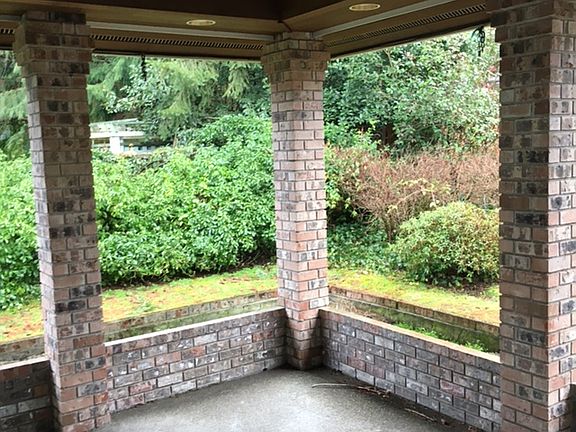 Covered Porch