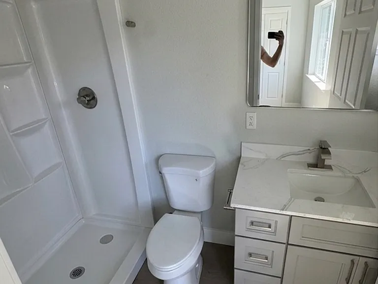 1702 N Funston Ave — Photo 10