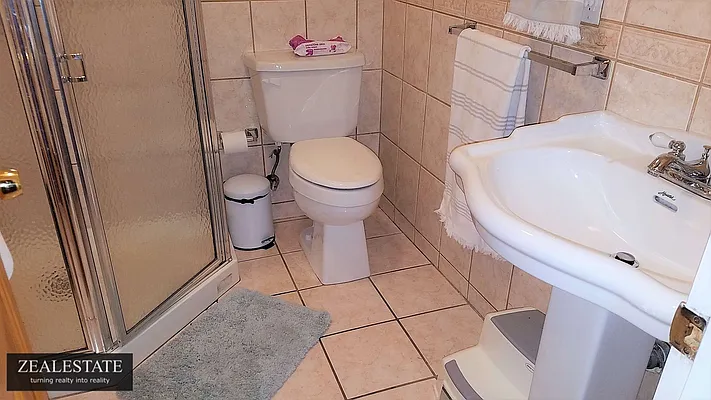 Rented by ZealEstate Group Inc | media 46