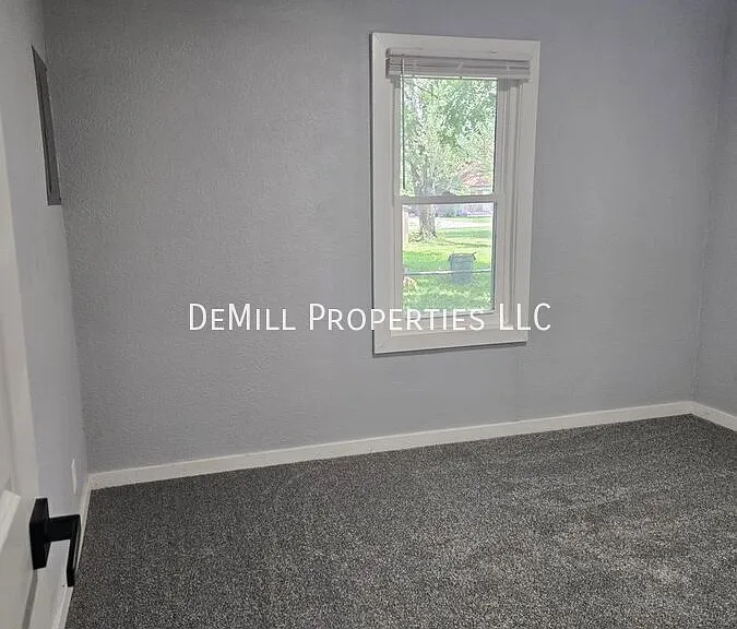 1340 N Wabash Ave — Photo 11
