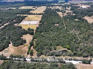 1302 Pin Oak Rd, Franklin, TX 77856