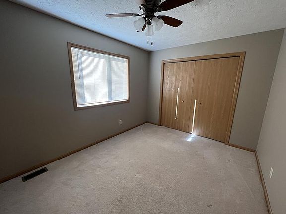 5th image of 2706 Laverna St