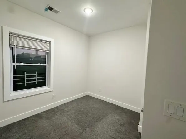 132 Hopkins Avenue image 13 of 13