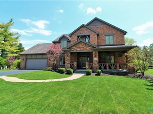 5240 Turnberry Ln, Sylvania, OH 43560