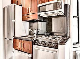 250 Mott St APT 21, New York, NY 10012